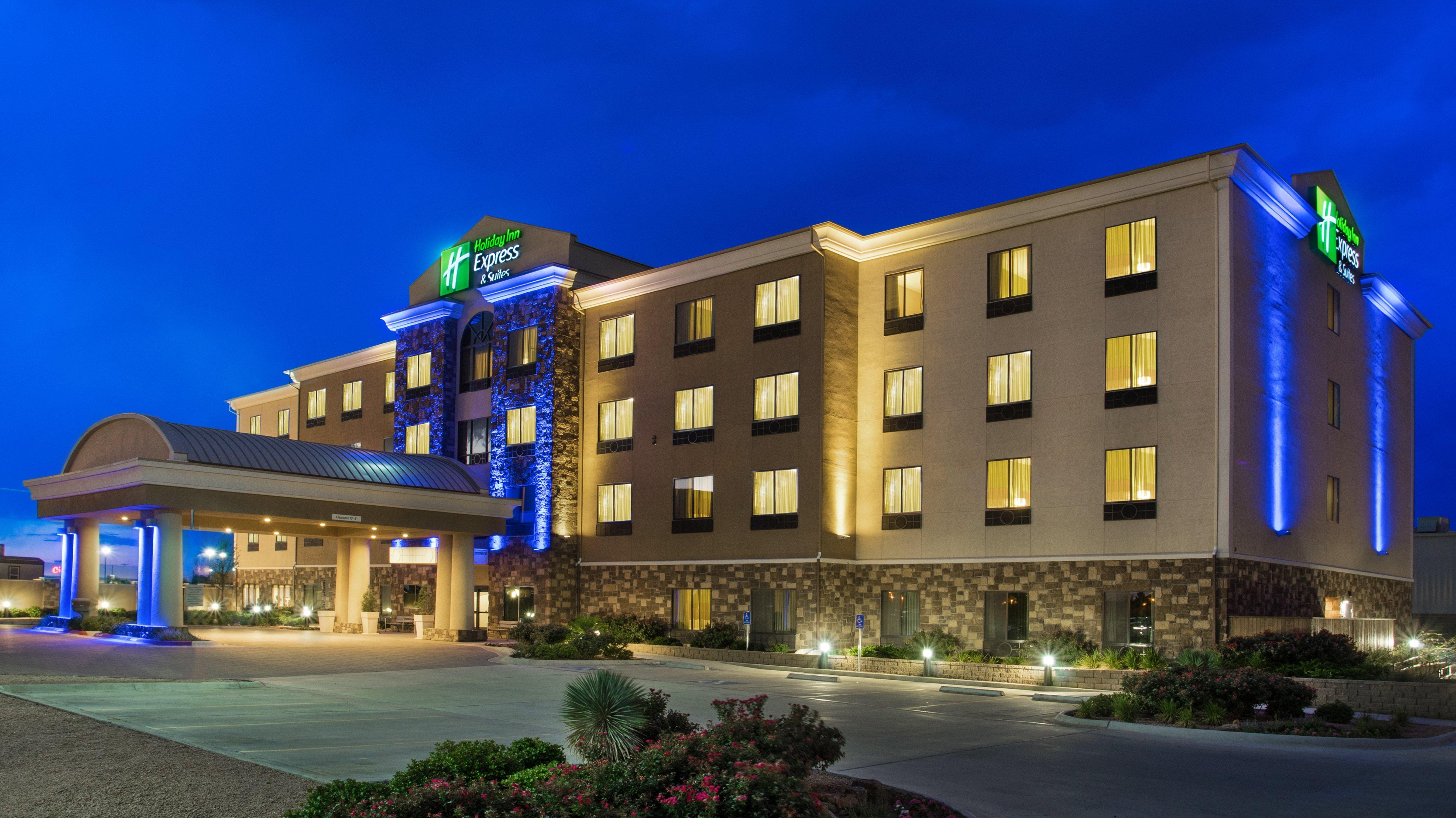 Holiday Inn Express & Suites Midland South I-20 By Ihg Buitenkant foto