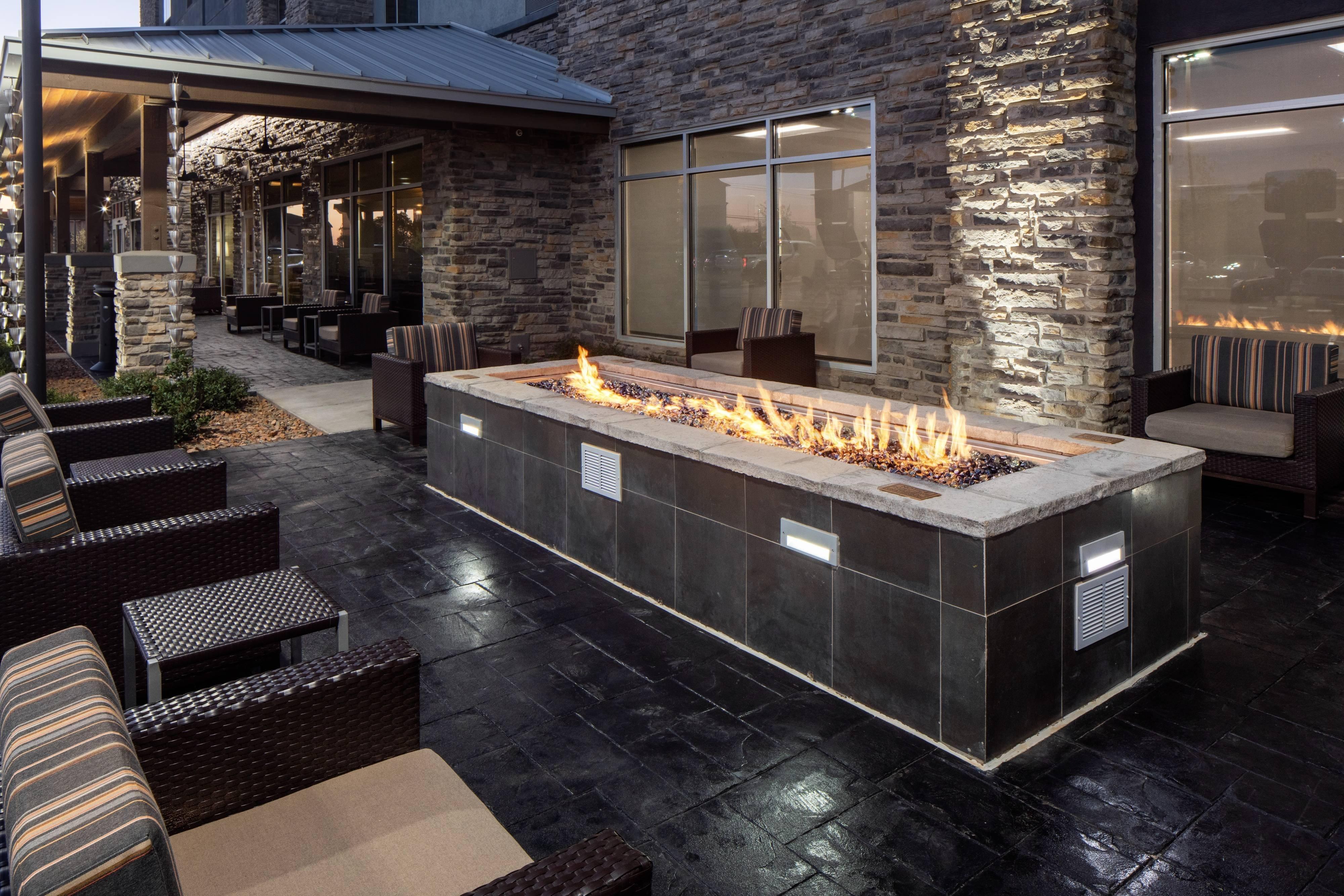 Holiday Inn Express & Suites Midland South I-20 By Ihg Buitenkant foto