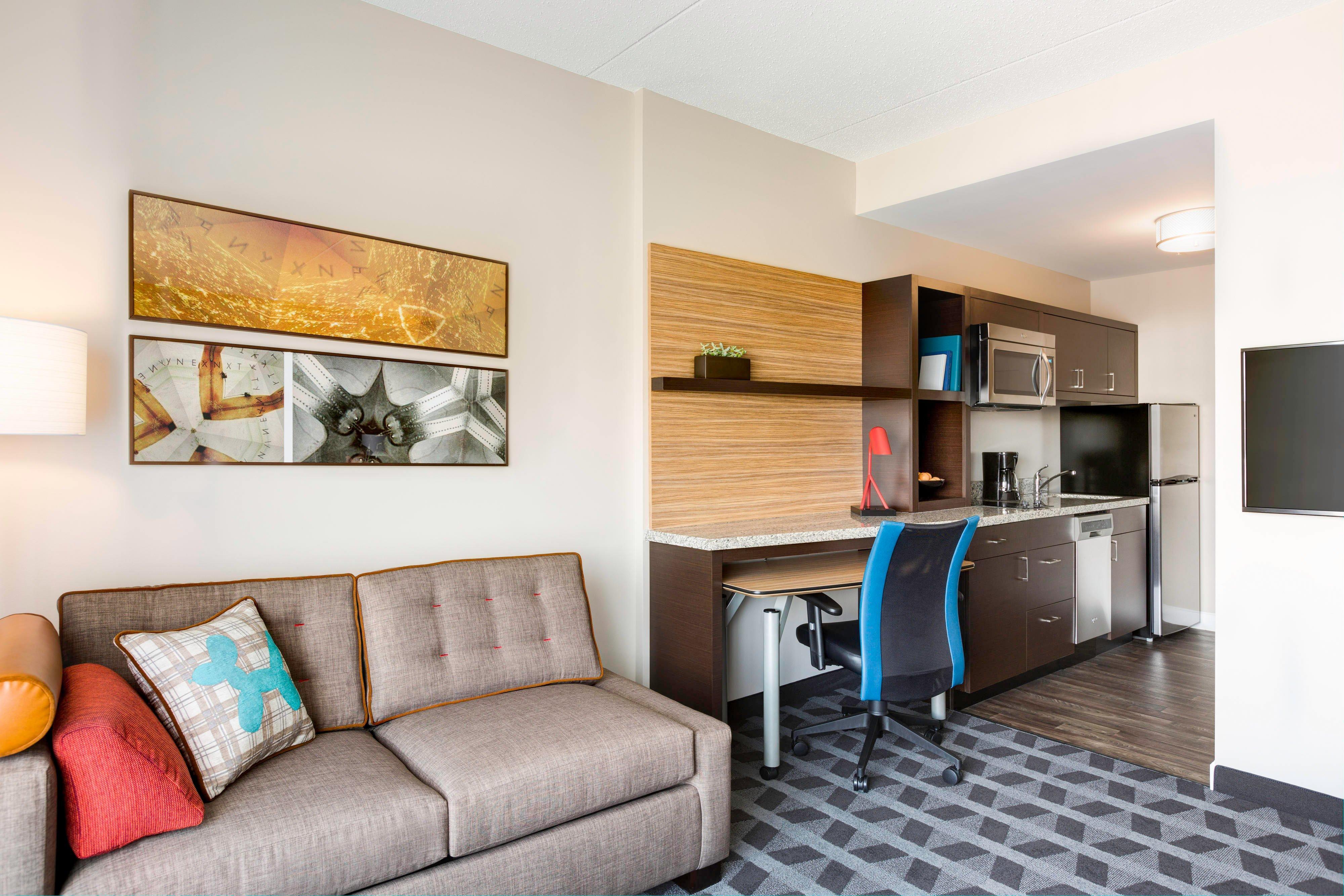 Holiday Inn Express & Suites Midland South I-20 By Ihg Buitenkant foto