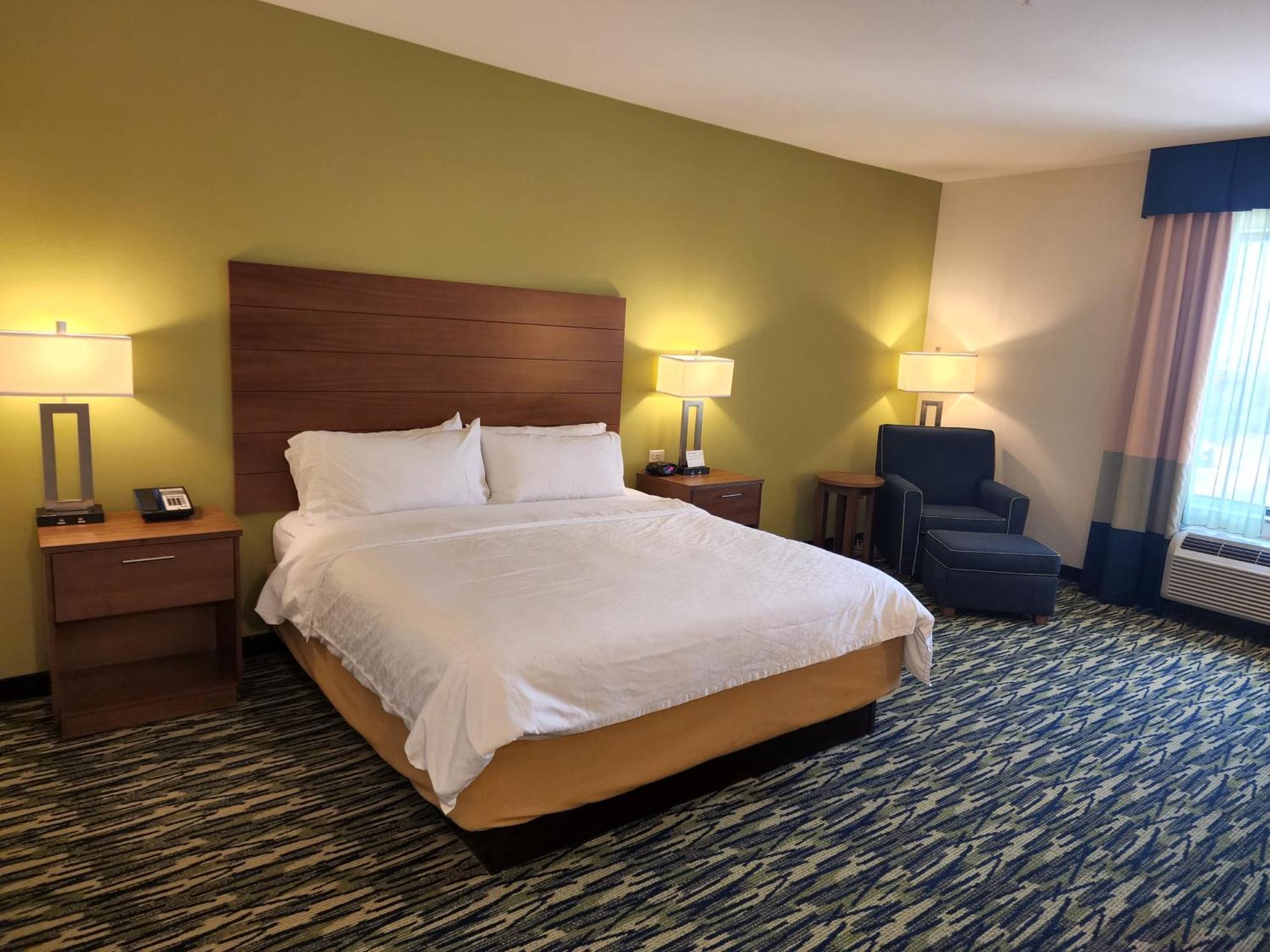 Holiday Inn Express & Suites Midland South I-20 By Ihg Buitenkant foto